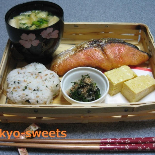 シンプル和食☆鮭のワンプレートご飯