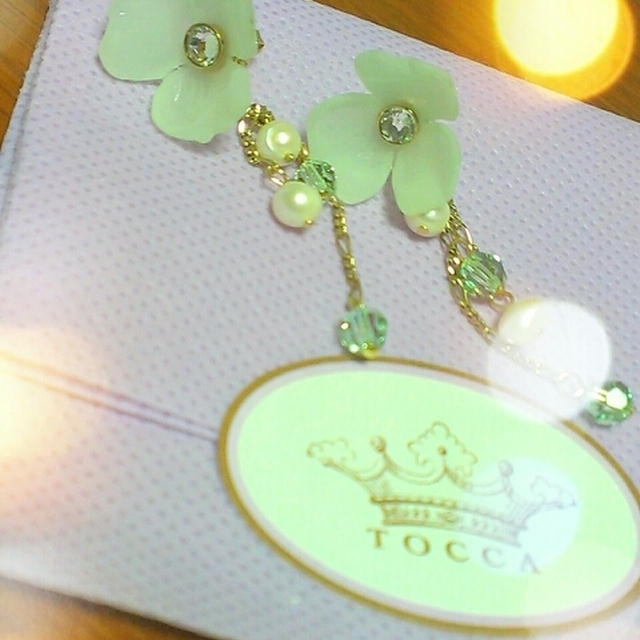 TOCCAのお花ピアス☆