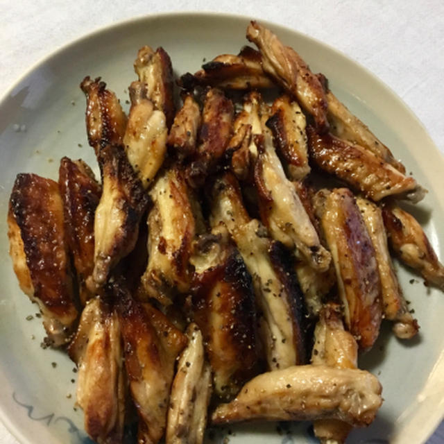 鶏手羽はじっくりと焼く