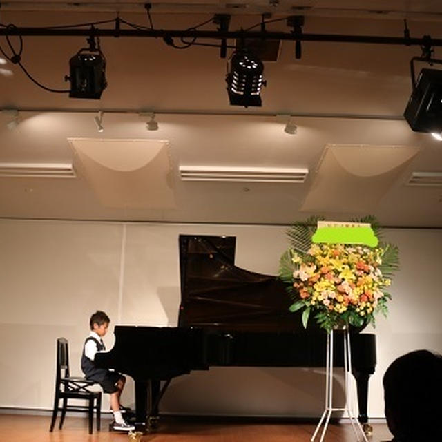 ピアノの発表会に行った～！！