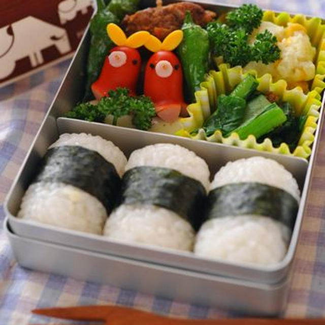 俵おにぎりのお弁当