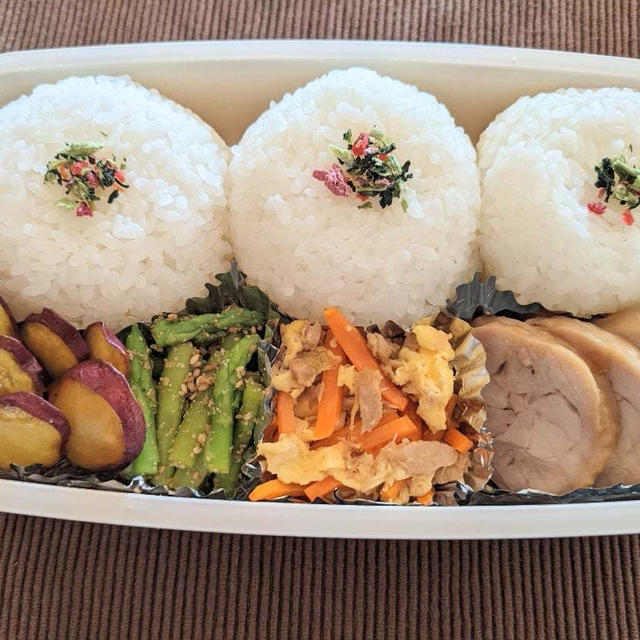 今日のお弁当　第1793号　〜鶏チャーシューのお弁当〜