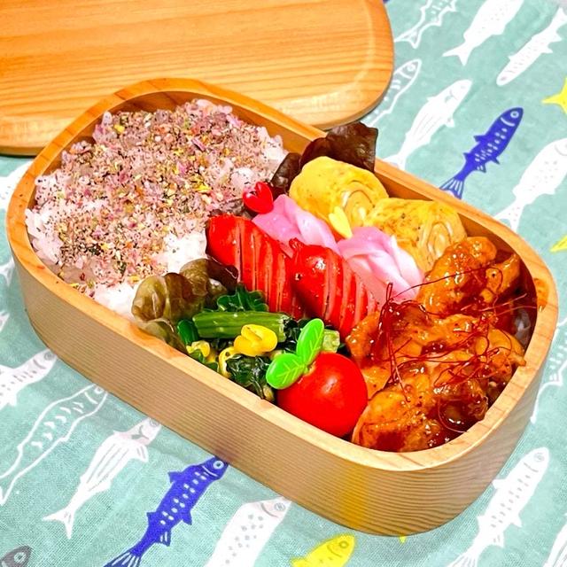 【お弁当】金曜日!!!!!!!!!!!!!!!(∩´∀｀)∩ﾜｰｲ今週最後のお弁当