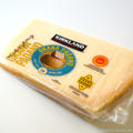 コストコのハードチーズ“グラナ・パダーノ”活用法。ベーコンとサラダほうれん草のパスタ