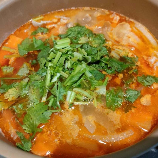 今日は食べたいもの食べちゃいます( *´艸｀)トムヤムクン～～