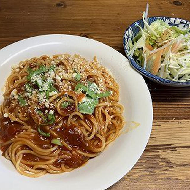 スパゲッティナポリタン。きつねうどん