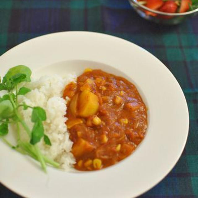 コンビーフとトマト缶のカレー