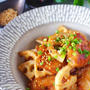 【鶏むね肉の切り方図解します】鶏肉とシャキッとれんこんのポン酢炒め