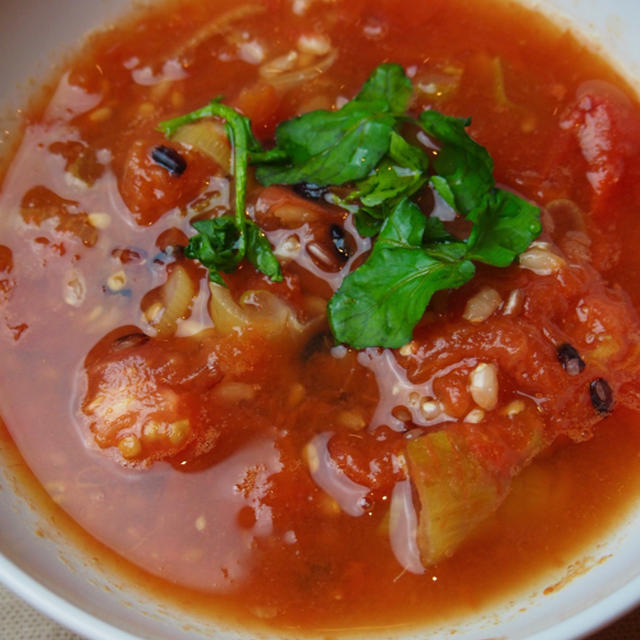 雑穀とトマトのスープ