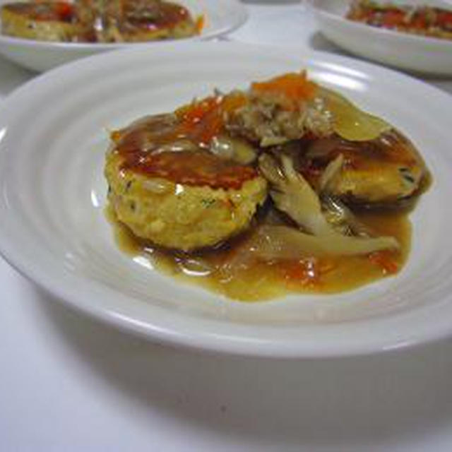 すったもんだの豆腐バーグ