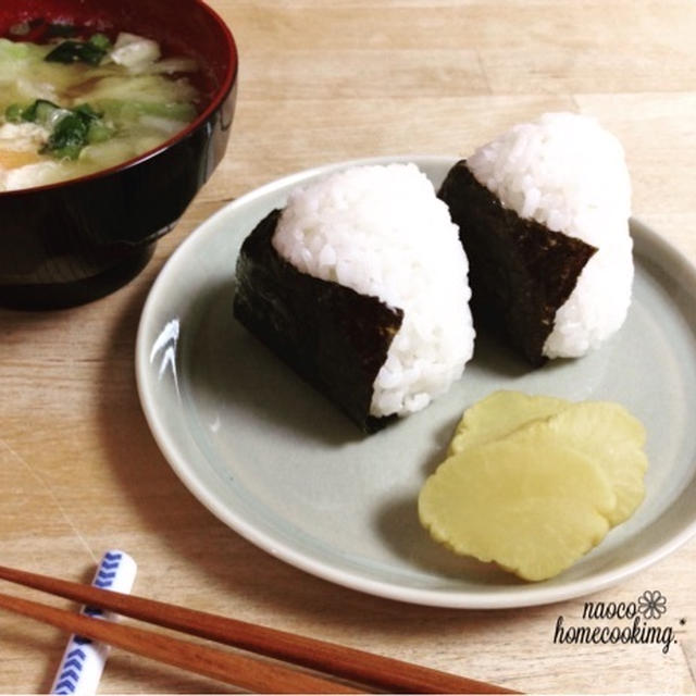 今朝の朝食のおにぎり＆御のり