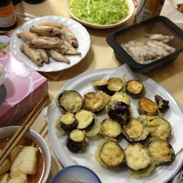 茄子天・新ジャガのベーコン炒め・鶏手羽元の塩麹蒸し