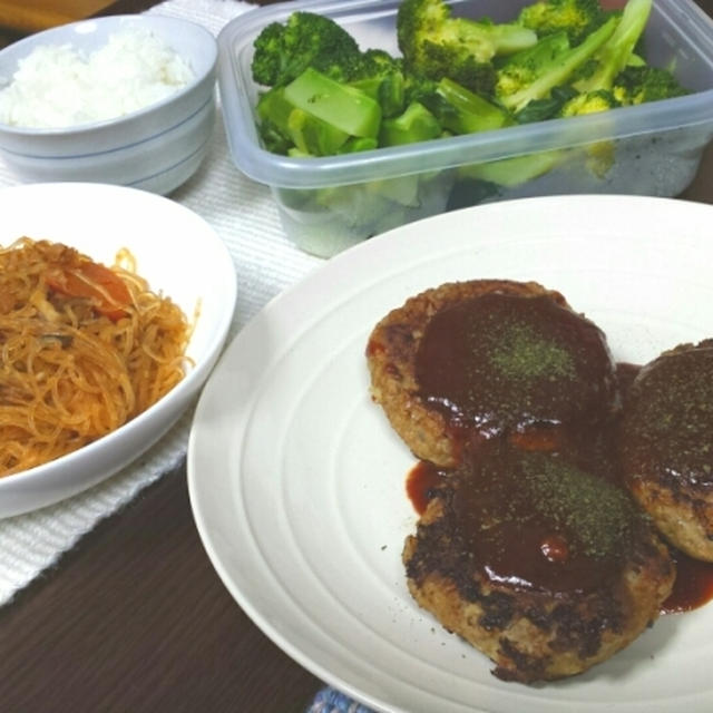 手ごねハンバーグのよるごはん