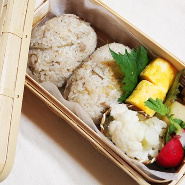 ツナと牛蒡の炊き込みご飯・・お弁当＆仲良しこよし♪