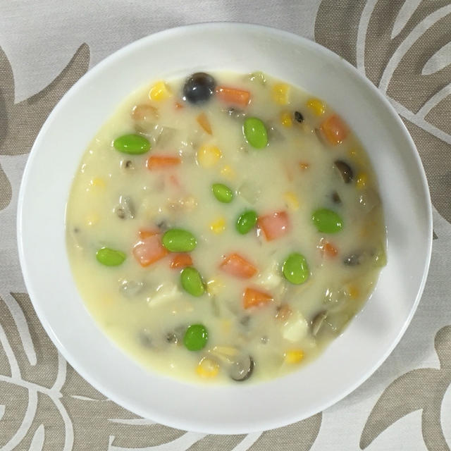 お鍋一つで シーフードチャウダー♪ 鶏もも肉とさつまいものうま煮♪