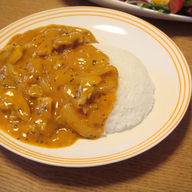 鶏肉のトマトクリーム煮。