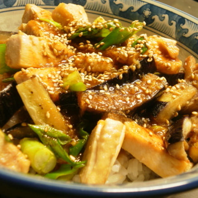 簡単スタミナ鶏丼（豚肉でも可）