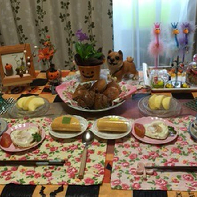 ワッフルとクリームスープでブランチ