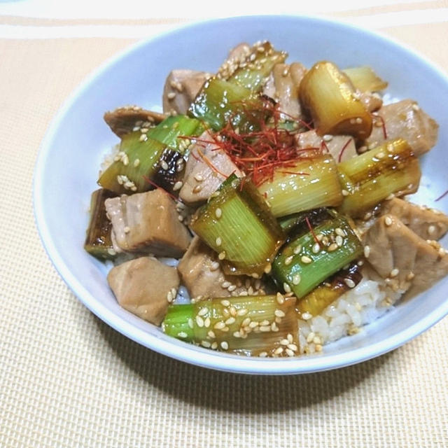 【晩御飯のご提案】”ネギマ丼✨”