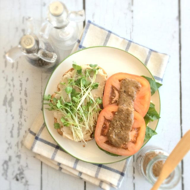Tomato Basil Sandwichトマトバジルサンド