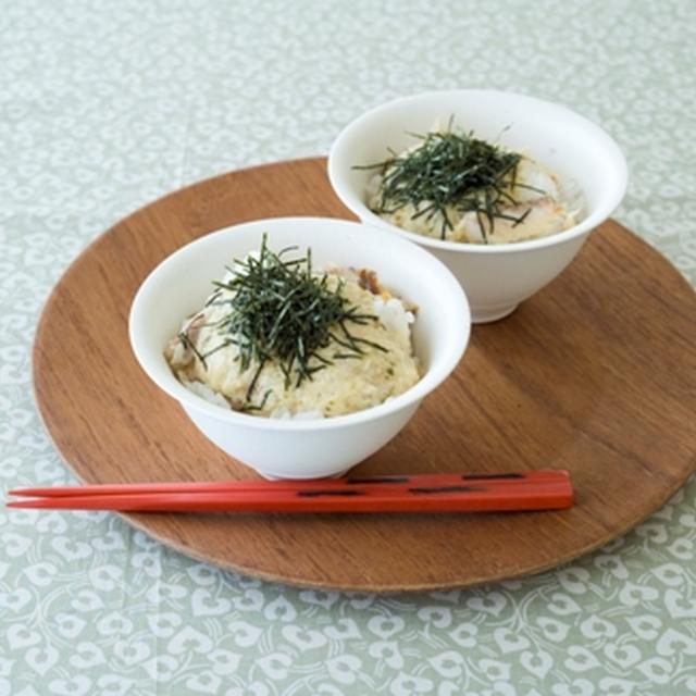 あじの混ぜごはんのとろろがけ