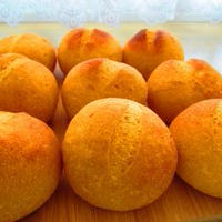 1日分の野菜おからﾊﾟﾝ♪ｶﾆｶﾏﾀﾏｺﾞｻﾝﾄﾞ♪