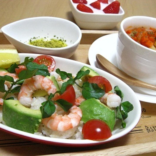 海老とアボガドのサラダご飯☆