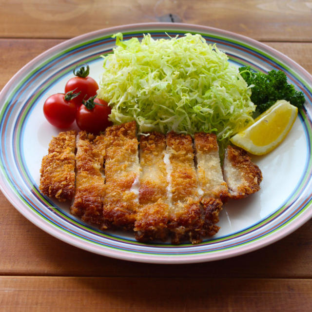 生姜焼き用のお肉でボリュームアップの『チーズinカツ』が大好評♪