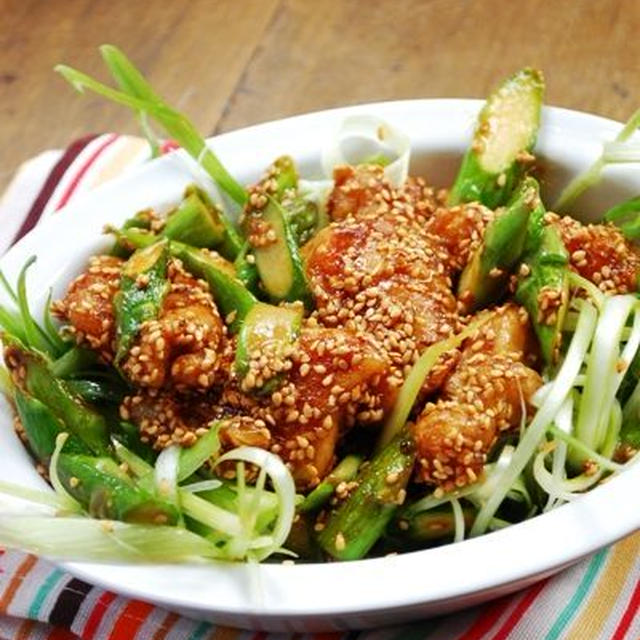 チキンとアスパラの生姜照り焼き胡麻まぶし