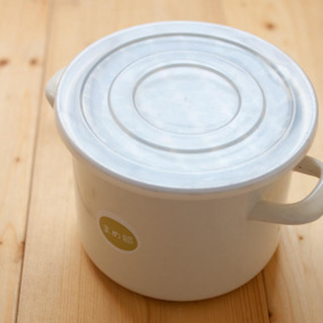 そういえば、仕込んだ「味噌」と「ひよこ豆味噌」こうなりました。