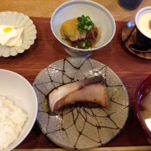 ぶりの利休漬け定食