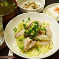 キャベツは蒸すのがうまいのである。
