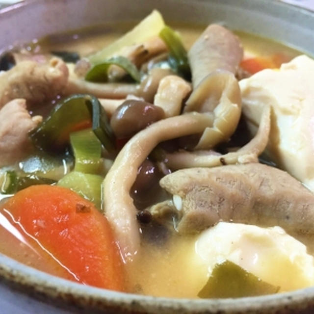 昨夜のモツ煮込み♪