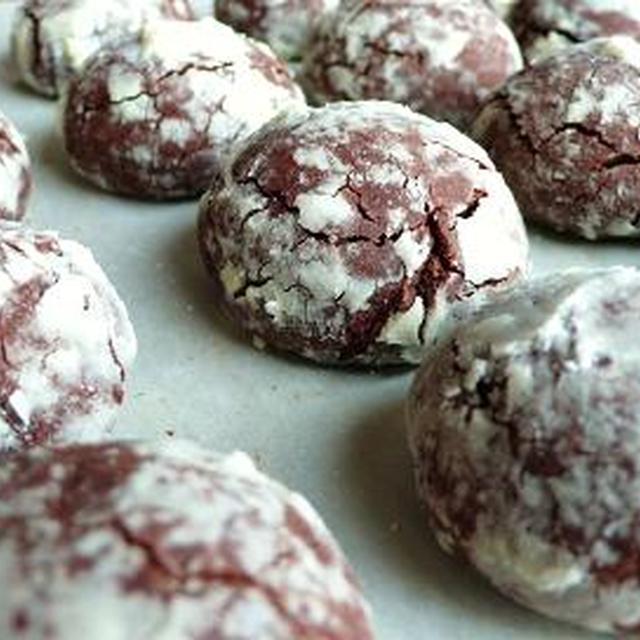 チョコレートクリンクル　Chocolate Crinkle Cookies