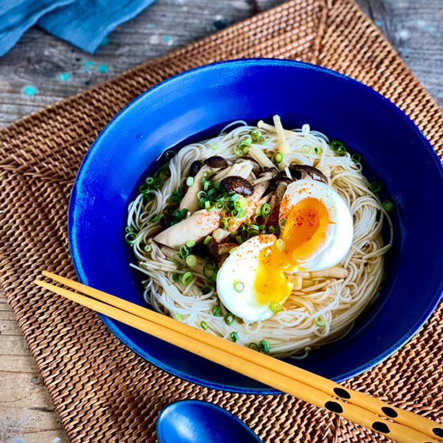 レンチンで簡単！キノコだしの素麺