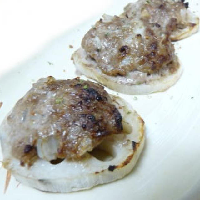 れんこんレシピNo34　グリルでれんこんのハンバーグのっけ焼き
