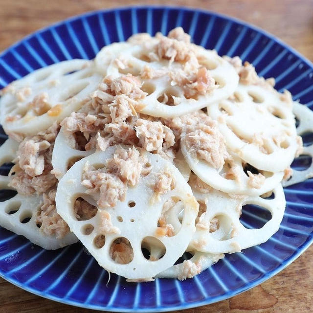 シャキッとした食感がたまらない！れんこんの梅肉ツナ和え