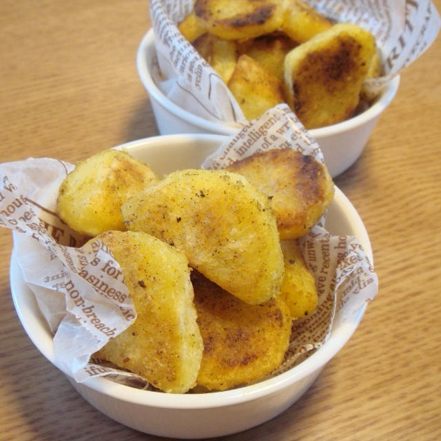 カレー風味のポテトフライ。