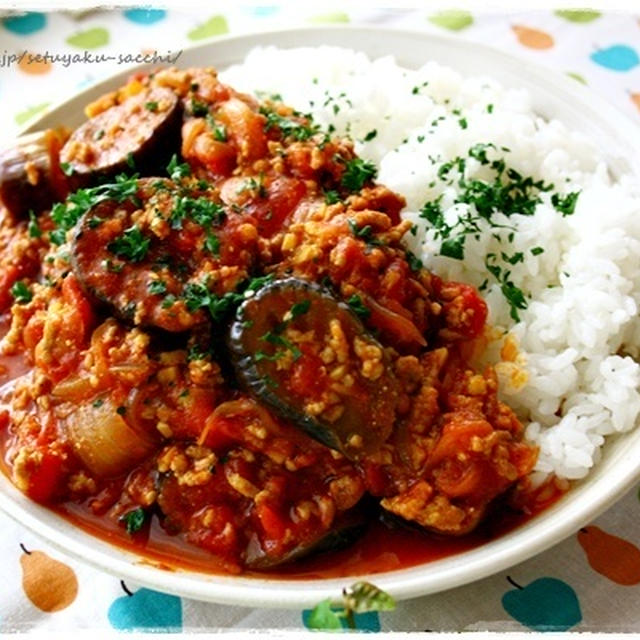 めっちゃうま！茄子のトマカレーと、キャロットサンド、それから大人げない・・(´∀｀；)