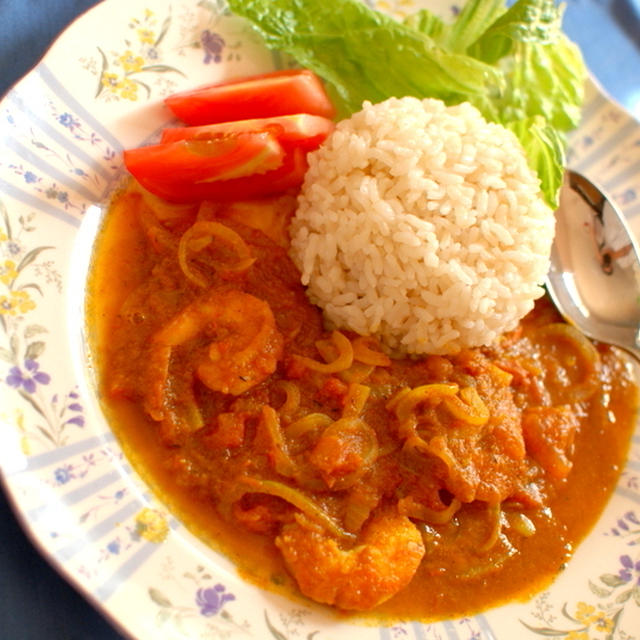 トマトで本格的♪簡単インド風カレー