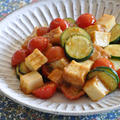 簡単なのにハマるおいしさ♩厚揚げと夏野菜のみそ炒め
