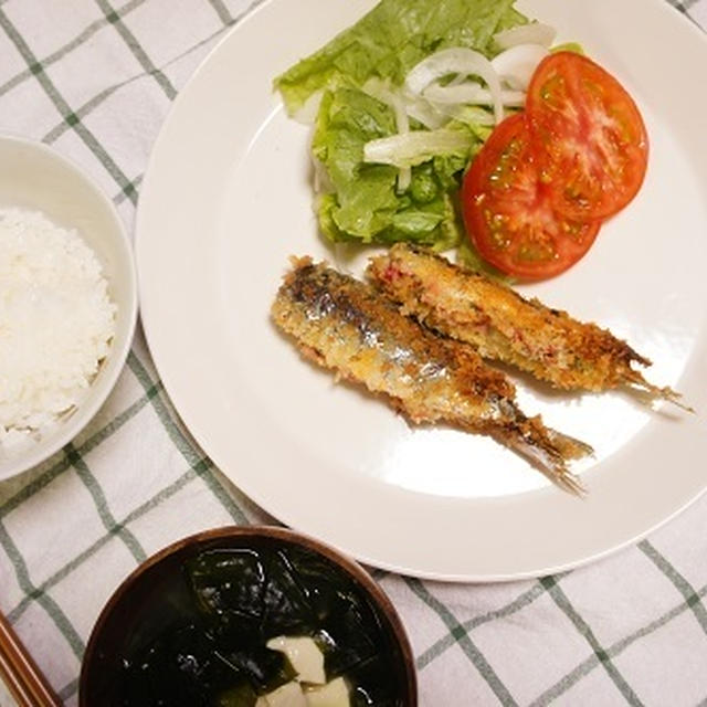 『晩ごはん』イワシと梅のおかずと離乳食