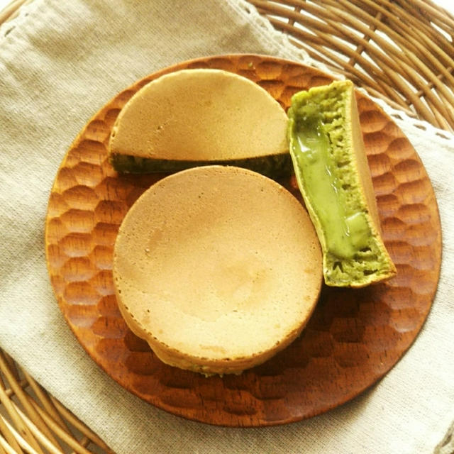 抹茶とホワイトチョコレートのカスタードクリーム