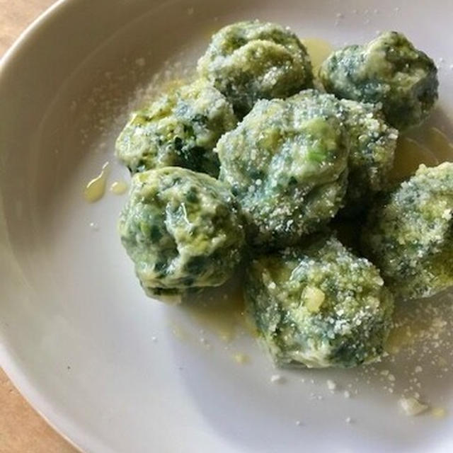 Malfatti ほうれん草とチーズのニョッキ