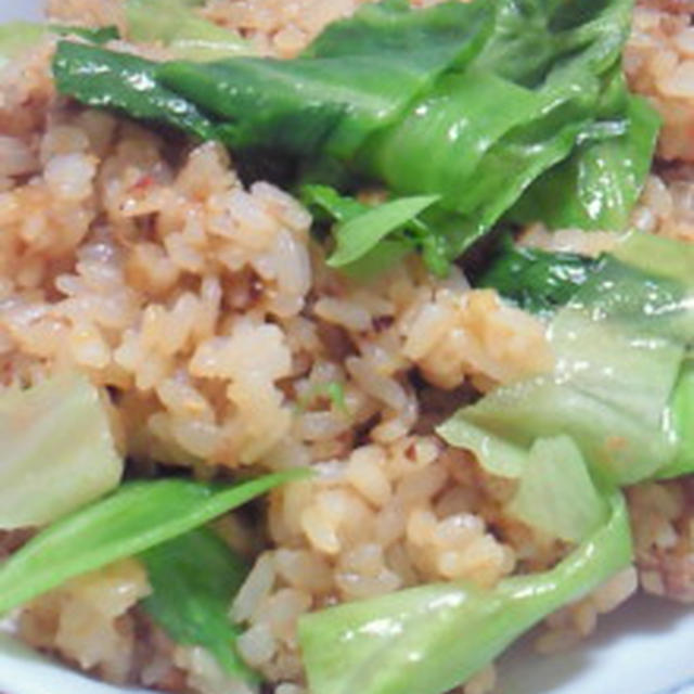 シャキシャキ♪美味しい☆肉味噌レタスチャーハン☆