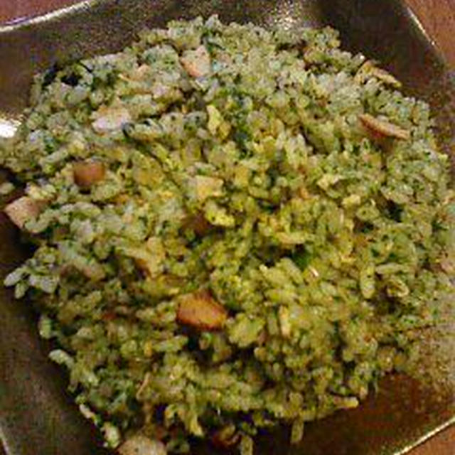[一皿でお腹いっぱい]ほうれん草チャーハン