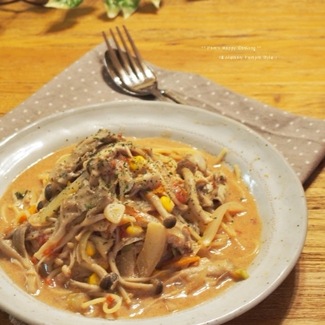 食宣伝.com きのこ の トマトスープパスタ。