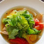 ベトナム風 魚の甘くて酸っぱいスープ（カインチュア）