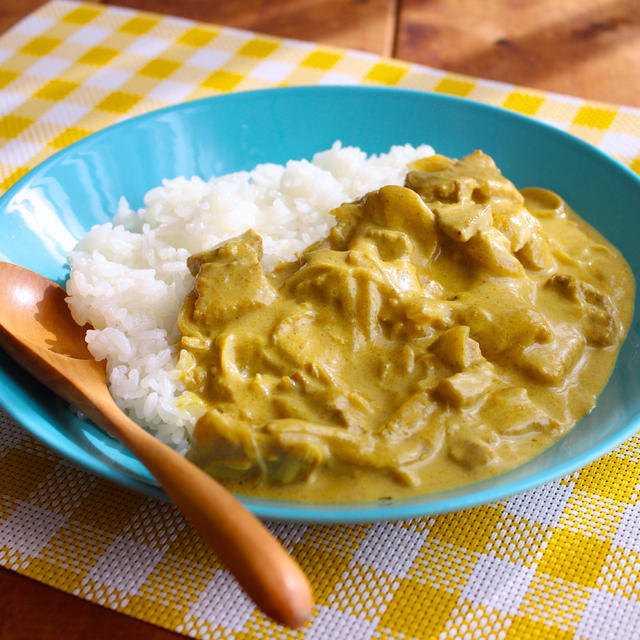 カルディのカレーパウダーで本格カレー！