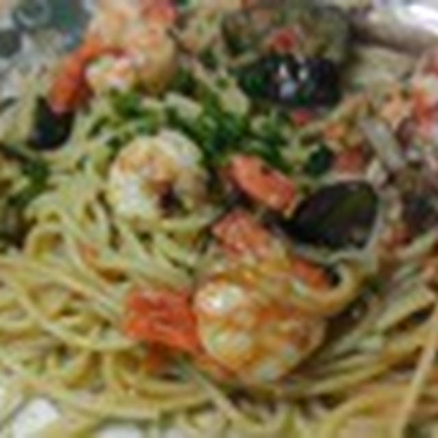 エビのパスタ？